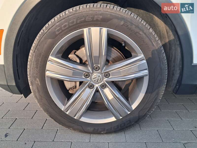 Внедорожник / Кроссовер Volkswagen Tiguan 2018 в Сумах фото 24 Внедорожник / Кроссовер Volkswagen Tiguan 2018 в Сумах