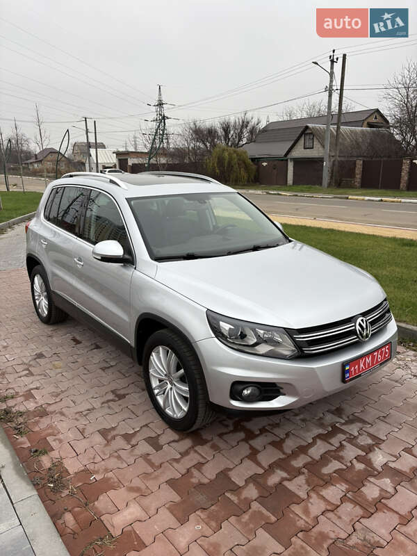 Позашляховик / Кросовер Volkswagen Tiguan 2015 в Бучі