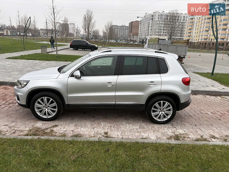 Позашляховик / Кросовер Volkswagen Tiguan 2015 в Бучі