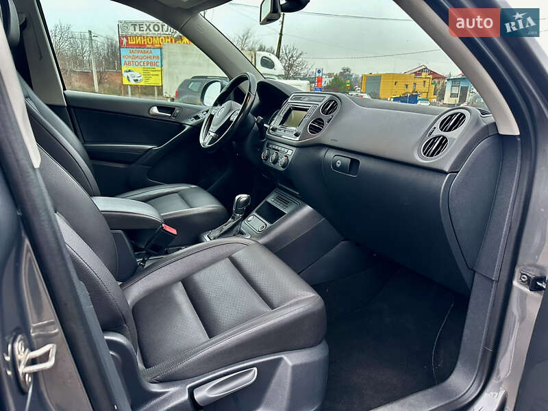 Внедорожник / Кроссовер Volkswagen Tiguan 2016 в Полтаве
