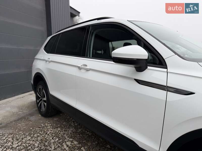 Позашляховик / Кросовер Volkswagen Tiguan 2022 в Трускавці