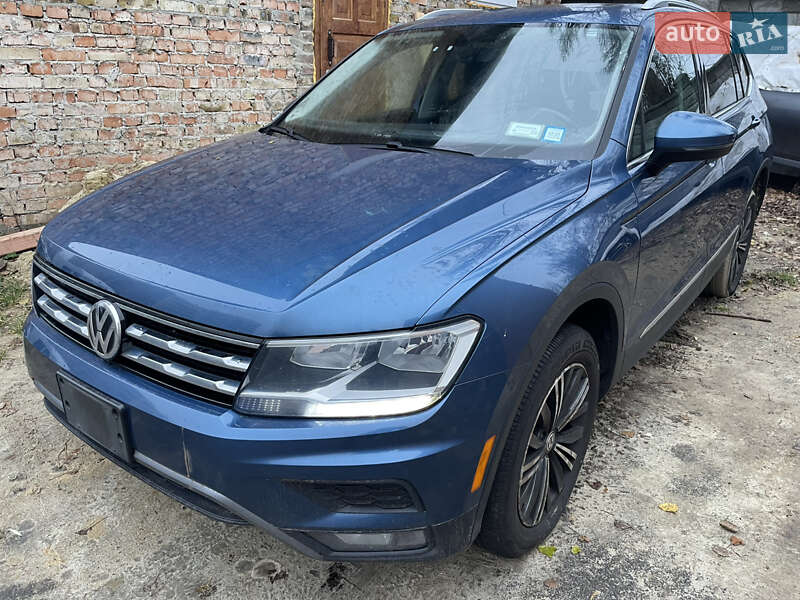 Внедорожник / Кроссовер Volkswagen Tiguan 2018 в Ровно фото Внедорожник / Кроссовер Volkswagen Tiguan 2018 в Ровно