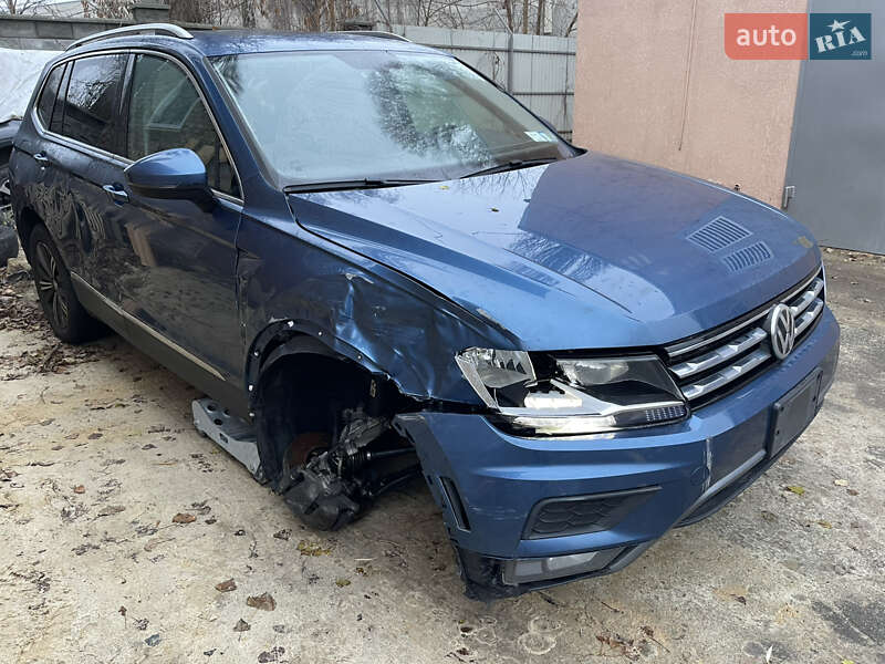Внедорожник / Кроссовер Volkswagen Tiguan 2018 в Ровно фото 5 Внедорожник / Кроссовер Volkswagen Tiguan 2018 в Ровно