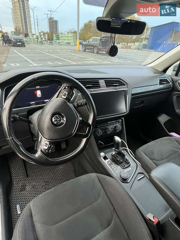Позашляховик / Кросовер Volkswagen Tiguan 2018 в Києві