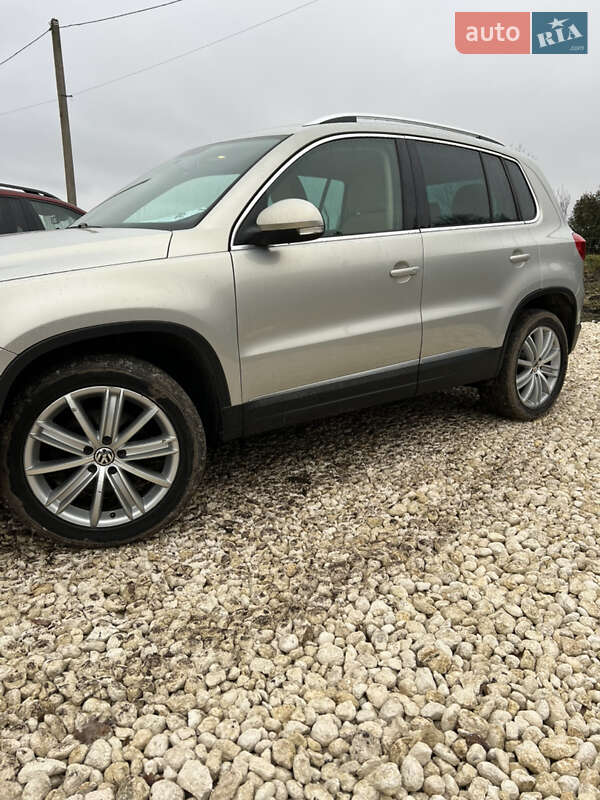 Внедорожник / Кроссовер Volkswagen Tiguan 2014 в Львове фото 7 Внедорожник / Кроссовер Volkswagen Tiguan 2014 в Львове