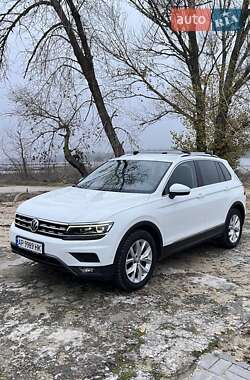 Позашляховик / Кросовер Volkswagen Tiguan 2018 в Запоріжжі