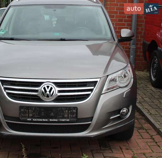 Внедорожник / Кроссовер Volkswagen Tiguan 2010 в Луцке фото 3 Внедорожник / Кроссовер Volkswagen Tiguan 2010 в Луцке