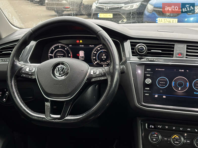 Внедорожник / Кроссовер Volkswagen Tiguan 2017 в Киеве фото 54 Внедорожник / Кроссовер Volkswagen Tiguan 2017 в Киеве