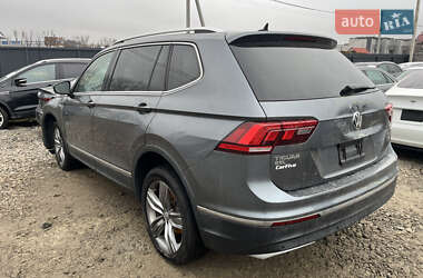 Внедорожник / Кроссовер Volkswagen Tiguan 2019 в Львове