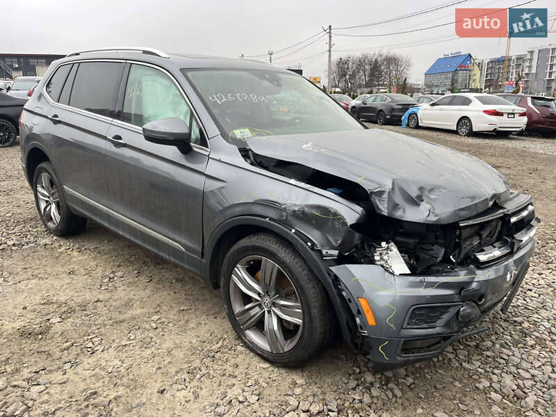 Внедорожник / Кроссовер Volkswagen Tiguan 2019 в Львове