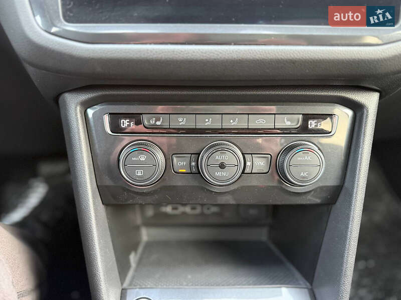 Внедорожник / Кроссовер Volkswagen Tiguan 2019 в Киеве