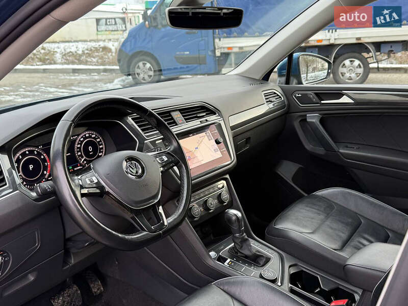 Внедорожник / Кроссовер Volkswagen Tiguan 2019 в Киеве