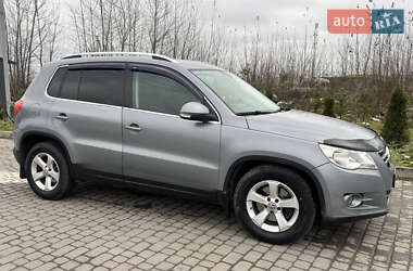 Позашляховик / Кросовер Volkswagen Tiguan 2009 в Львові