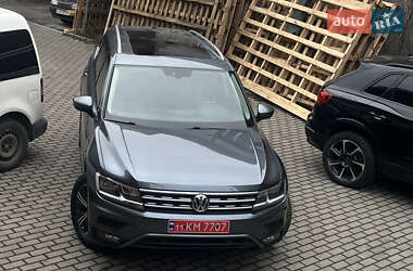 Внедорожник / Кроссовер Volkswagen Tiguan 2019 в Львове