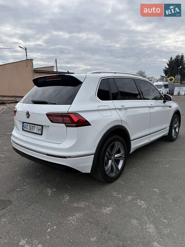 Внедорожник / Кроссовер Volkswagen Tiguan 2017 в Мукачево