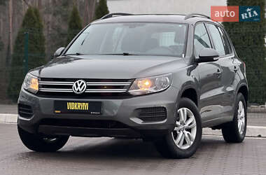 Позашляховик / Кросовер Volkswagen Tiguan 2016 в Києві