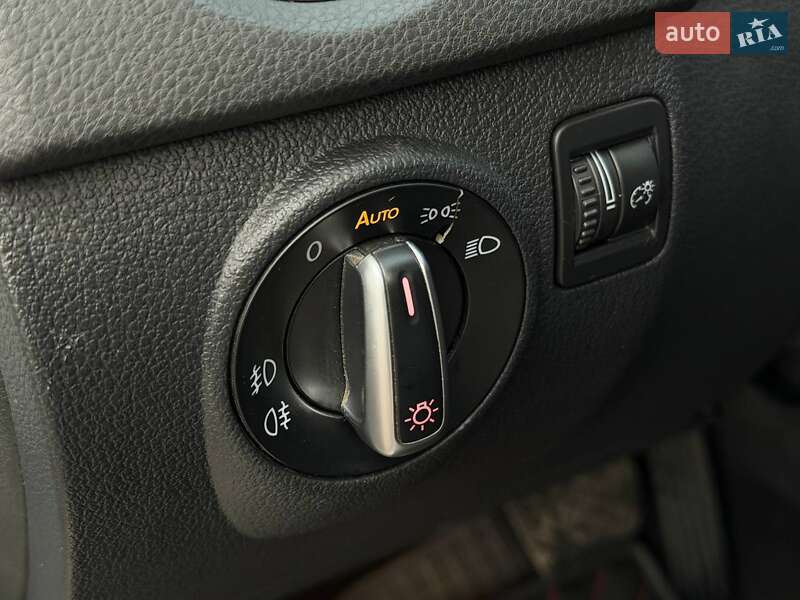 Внедорожник / Кроссовер Volkswagen Tiguan 2010 в Харькове фото 36 Внедорожник / Кроссовер Volkswagen Tiguan 2010 в Харькове