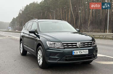Внедорожник / Кроссовер Volkswagen Tiguan 2017 в Броварах