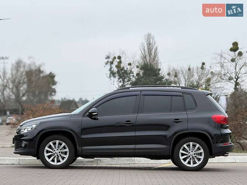 Позашляховик / Кросовер Volkswagen Tiguan 2014 в Києві