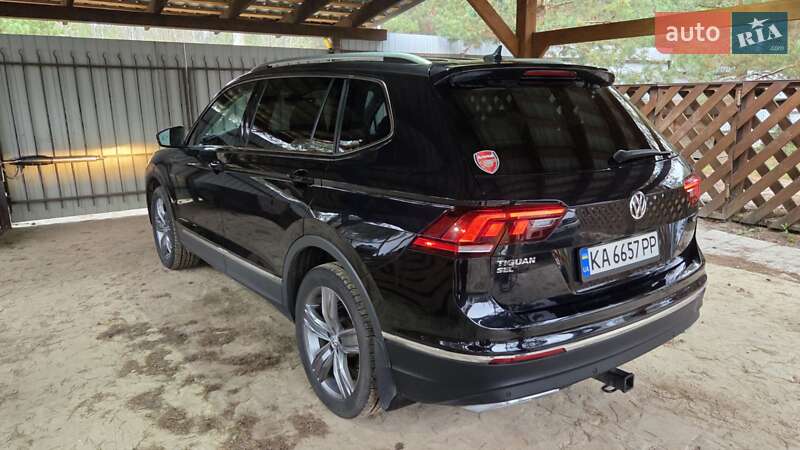 Внедорожник / Кроссовер Volkswagen Tiguan 2020 в Киеве
