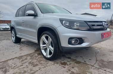 Внедорожник / Кроссовер Volkswagen Tiguan 2016 в Ровно
