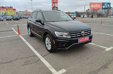 Позашляховик / Кросовер Volkswagen Tiguan 2018 в Рівному