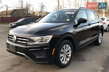 Позашляховик / Кросовер Volkswagen Tiguan 2018 в Ірпені