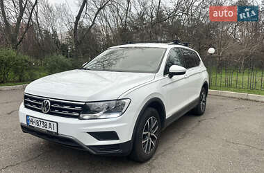 Внедорожник / Кроссовер Volkswagen Tiguan 2020 в Одессе