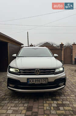 Позашляховик / Кросовер Volkswagen Tiguan 2017 в Києві