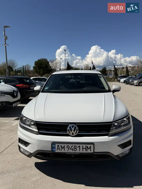 Volkswagen Tiguan 2016 VIN WVGAV7AX0GW058588 фото оголошення 25 з 71