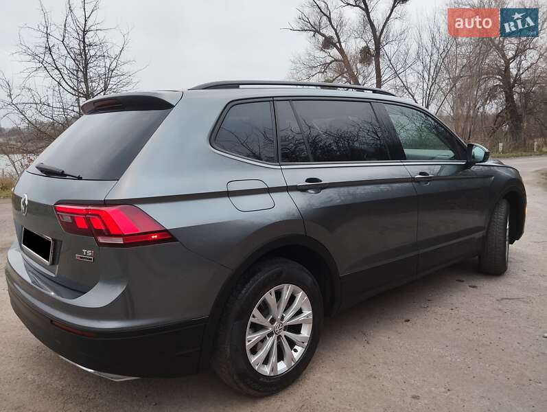 Внедорожник / Кроссовер Volkswagen Tiguan 2018 в Белой Церкви фото 5 Внедорожник / Кроссовер Volkswagen Tiguan 2018 в Белой Церкви