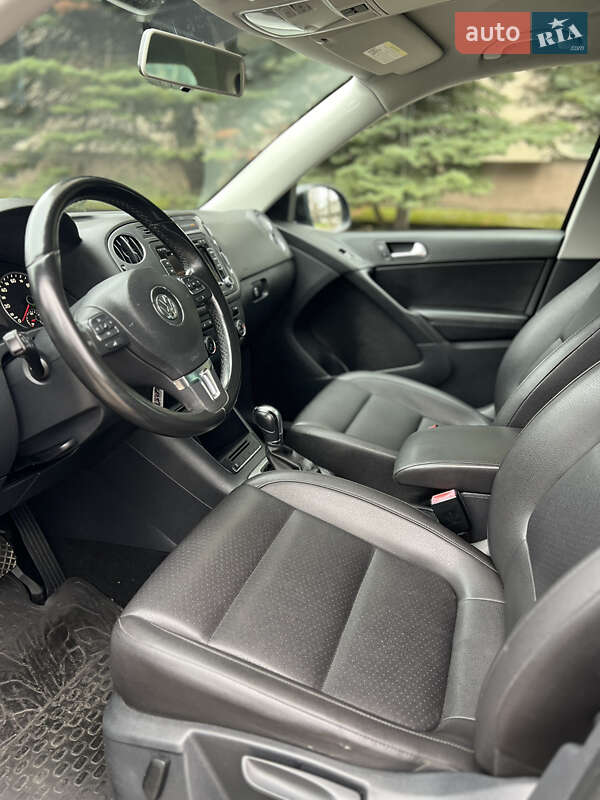 Внедорожник / Кроссовер Volkswagen Tiguan 2013 в Николаеве
