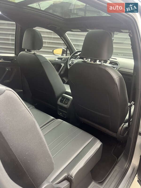 Внедорожник / Кроссовер Volkswagen Tiguan 2022 в Днепре
