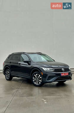 Внедорожник / Кроссовер Volkswagen Tiguan 2022 в Луцке