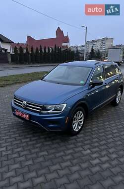 Позашляховик / Кросовер Volkswagen Tiguan 2018 в Хмельницькому