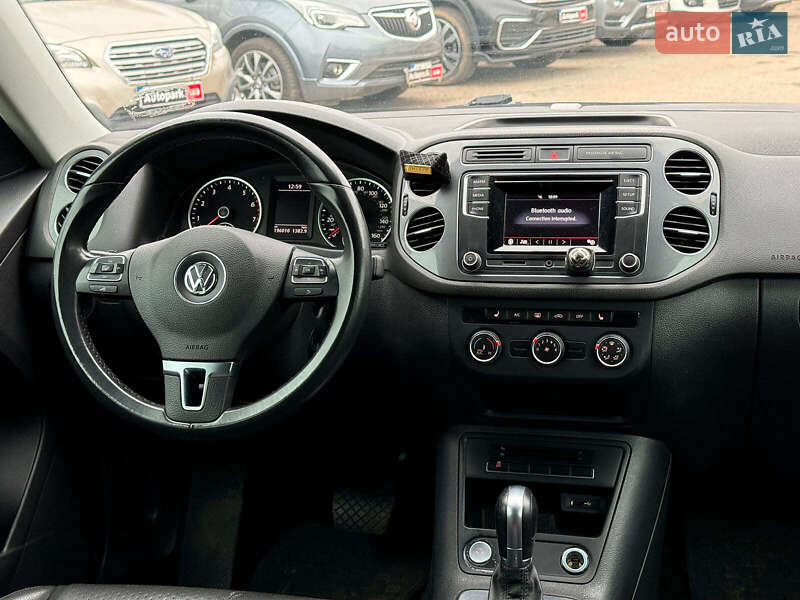 Внедорожник / Кроссовер Volkswagen Tiguan 2015 в Виннице фото 22 Внедорожник / Кроссовер Volkswagen Tiguan 2015 в Виннице