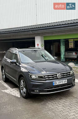 Внедорожник / Кроссовер Volkswagen Tiguan 2018 в Львове