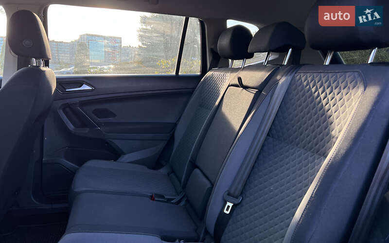 Внедорожник / Кроссовер Volkswagen Tiguan 2017 в Львове фото 22 Внедорожник / Кроссовер Volkswagen Tiguan 2017 в Львове