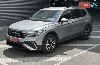 Внедорожник / Кроссовер Volkswagen Tiguan 2023 в Белой Церкви