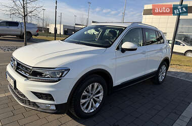 Внедорожник / Кроссовер Volkswagen Tiguan 2017 в Мукачево