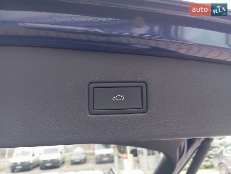 Внедорожник / Кроссовер Volkswagen Tiguan 2023 в Киеве