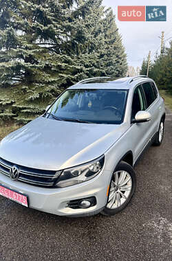 Позашляховик / Кросовер Volkswagen Tiguan 2011 в Тернополі