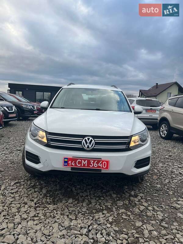 Позашляховик / Кросовер Volkswagen Tiguan 2015 в Львові