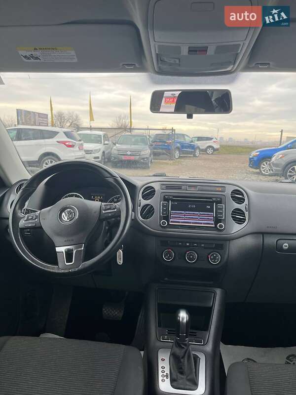 Позашляховик / Кросовер Volkswagen Tiguan 2015 в Львові