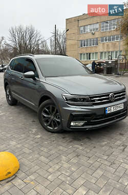 Позашляховик / Кросовер Volkswagen Tiguan 2021 в Кривому Розі