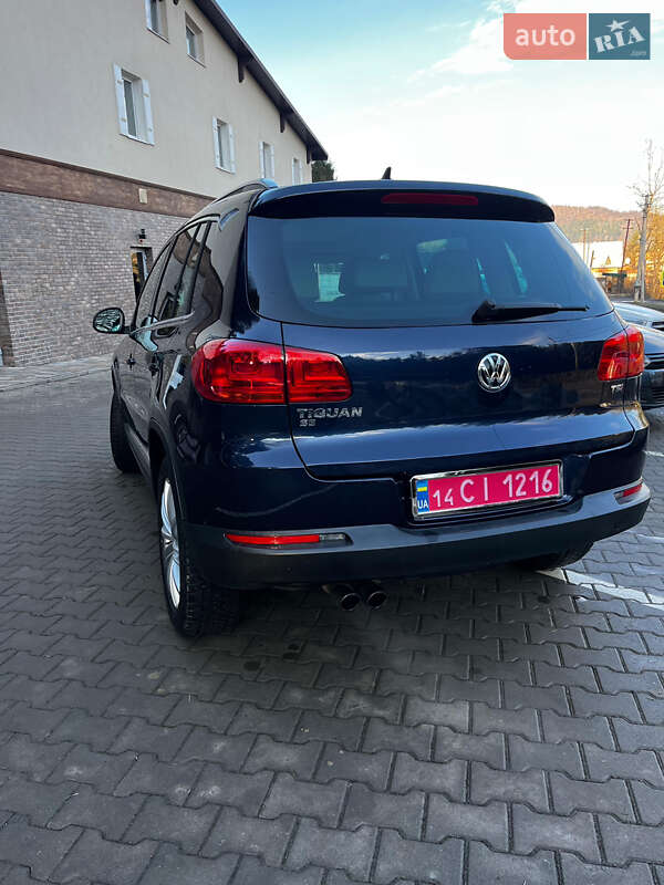 Внедорожник / Кроссовер Volkswagen Tiguan 2015 в Бориславе