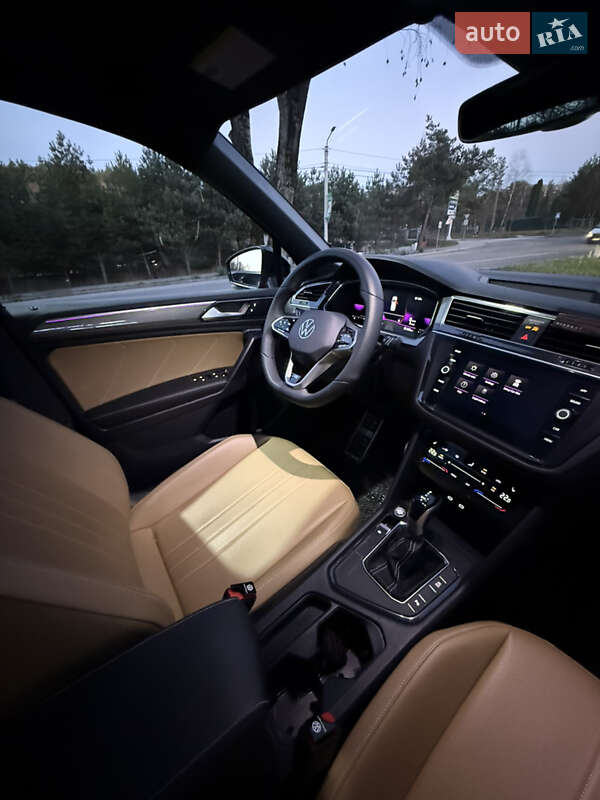 Внедорожник / Кроссовер Volkswagen Tiguan 2023 в Новояворовске фото 30 Внедорожник / Кроссовер Volkswagen Tiguan 2023 в Новояворовске