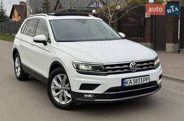 Внедорожник / Кроссовер Volkswagen Tiguan 2019 в Киеве
