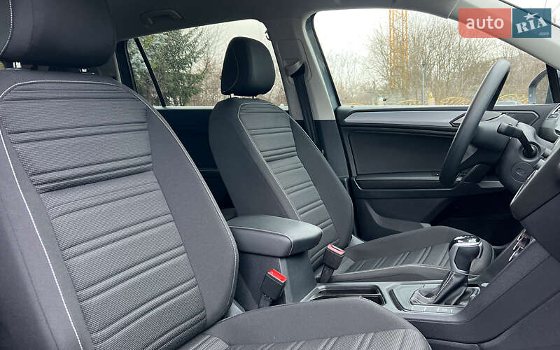 Внедорожник / Кроссовер Volkswagen Tiguan 2023 в Львове