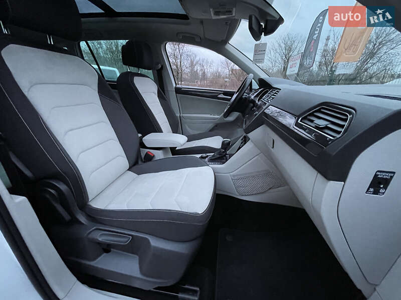 Внедорожник / Кроссовер Volkswagen Tiguan 2019 в Бердичеве
